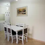 דירה Keraj *