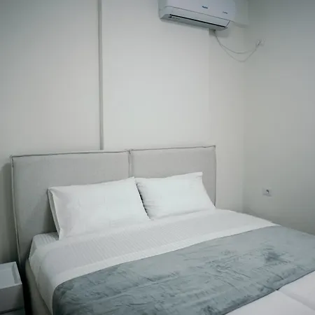 Appartement Keraj Gjirokastër